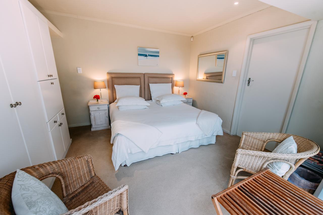 Dolphins' Playground Beachfront B&B Plettenberg Bay Dış mekan fotoğraf